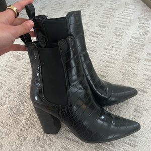 Steve Madden Black Crocodile Heeled Booties